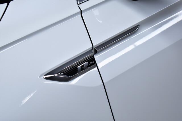 Volkswagen TIGUAN 2.0 TSI 220pk Automaat 4Motion R-Line Org.NL Pano/Virtual/Head-Up/Cameras/Keyless/Trekhaak/Adap-Cruise/Lmv20"