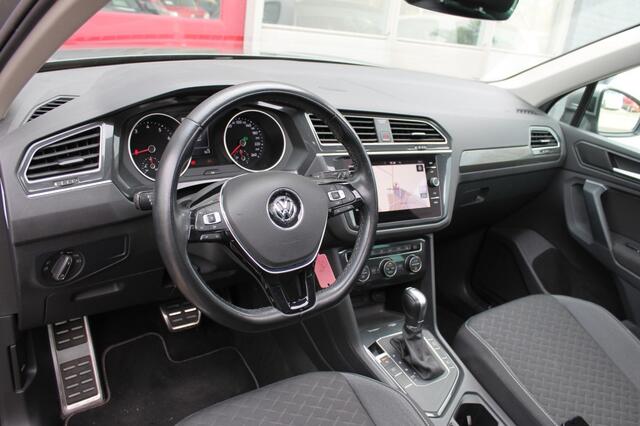 Volkswagen TIGUAN 1.5 TSI Join NHIGHL. BUS R-line Panorama dak / wegklapbare trekhaak