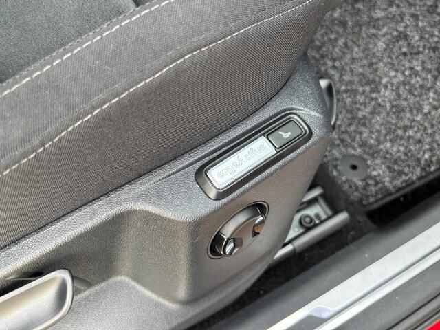 Volkswagen TIGUAN Allspace 1.4 TSI DSG R-Line 7p. ? Pano ? Massage ? Camera