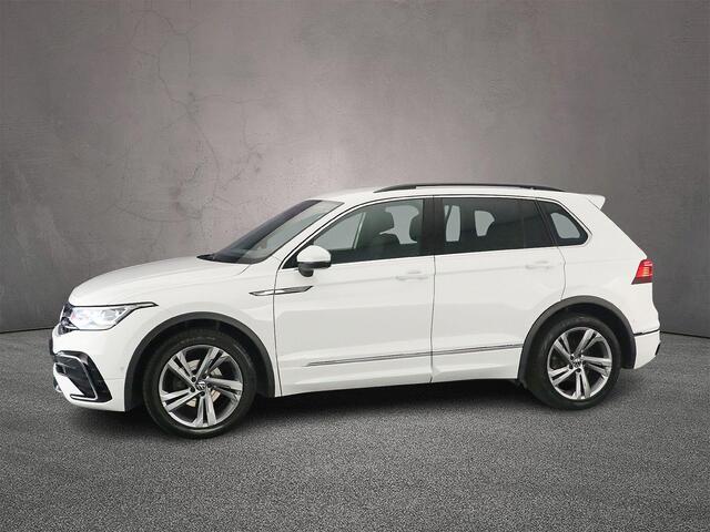 Volkswagen TIGUAN R-Line 1.5 TSI 150pk DSG Automaat Adaptive cruise control, LED matrix koplampen, Achteruitrijcamera, Elektrische achterklep, Navigatie, virtual cockpit, stoelverwarming