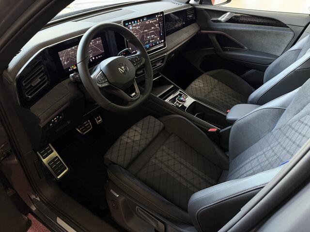 Volkswagen TIGUAN 1.5 eHYBRID 272 PK NW AUTO R-LINE VW.TREKHAAK BLACK PANO XL.NAVI STOEL/STUUR VERW. BLACK.STYLE 360.CAM ELEK.KLEP MATRIX.LED 20''LMV MASSAGE SCHUIFDAK PHEV PLUG IN HYBRID ?Top Auto's Wijchen , 30 Jaar Specialist in Volkswagen : Alle Type's : R-Line Editio