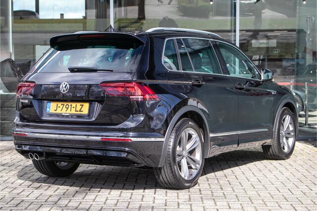 Volkswagen TIGUAN 1.5 TSI ACT Highline Business R - Schuif-/kanteldak | Wegkl. trekhaak | Massagestoel | Stoelverw.