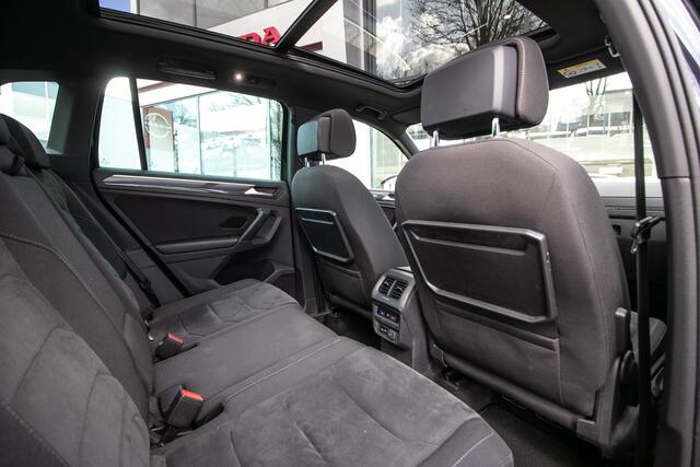 Volkswagen TIGUAN 1.5 TSI ACT Highline Business R - Schuif-/kanteldak | Wegkl. trekhaak | Massagestoel | Stoelverw.