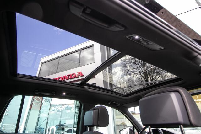 Volkswagen TIGUAN 1.5 TSI ACT Highline Business R - Schuif-/kanteldak | Wegkl. trekhaak | Massagestoel | Stoelverw.