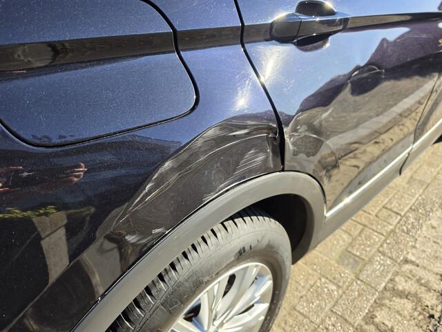 Volkswagen TIGUAN 1.5 TSI Comfortline Business