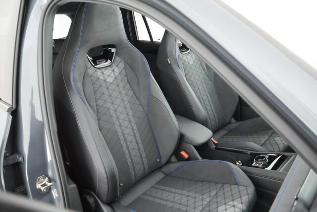 Volkswagen TIGUAN 1.5 272pk eHybrid R-Line Edition Black Style Trekhaak 360Camera Keyless Massage Virtual Cockpit Panoramadak Navigatie