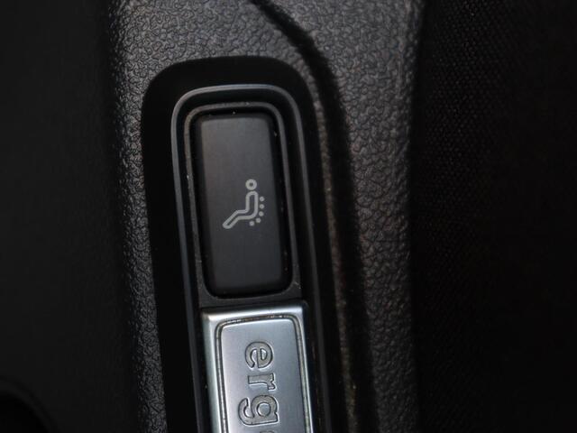 Volkswagen TIGUAN 1.4 TSI R Line | Panoramadak | Stoelverwarming | LED Plus | Trekhaak | Camera | Keyless | 20'' | Adaptive cruise | Virtual Cockpit | Navigatie | Park Assist | DAB | Climate control | Getint glas