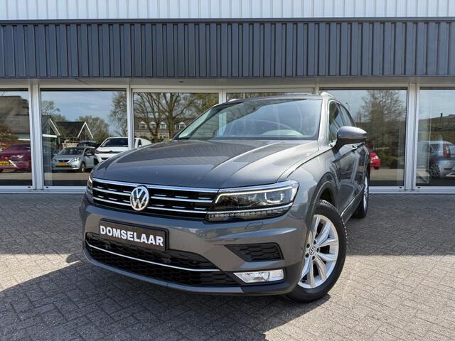 Volkswagen TIGUAN 1.4 TSI ACT Highline - Automaat PANO Elek. Trekh. ACC NAVI Camera