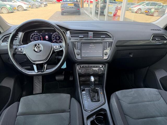 Volkswagen TIGUAN 1.4 TSI ACT Highline - Automaat PANO Elek. Trekh. ACC NAVI Camera