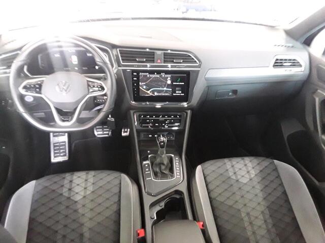 Volkswagen TIGUAN 1.4 TSI eHybrid 245pk PHEV R-Line Black Style / Trekhaak / Travel Assist / iQ Light / Wordt Verwacht