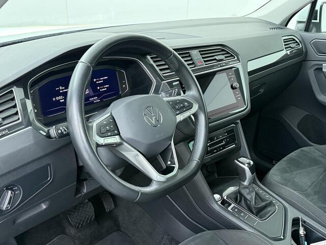 Volkswagen TIGUAN 1.4 TSI eHybrid Elegance | 245 PK | SoH 89% | Panoramadak | Matrix LED koplampen | Achteruitrijcamera | Apple Carplay/Android Auto |