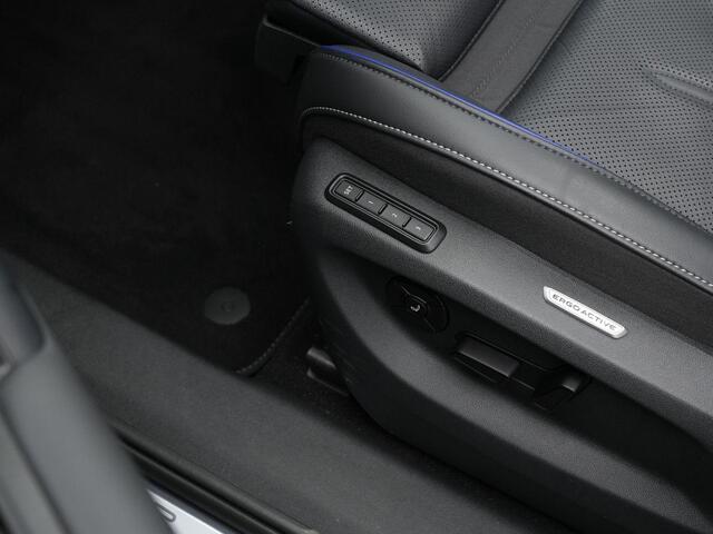 Volkswagen TIGUAN 1.5 eHybrid 272 pk R-Line | Panoramadak | Trekhaak | Leder | Geheugen-/ventilatiestoelen | Head-up display | Harman/Kardon | IQ Light | 360 Camera