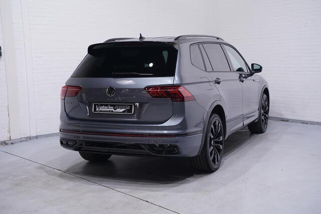 Volkswagen TIGUAN Allspace 1.5 TSI R-Line Business+ 7p. 1e Eig. NAP R-Line int/ext. Black Style Stoel-/stuur verwarming Apple Carplay Led matrix