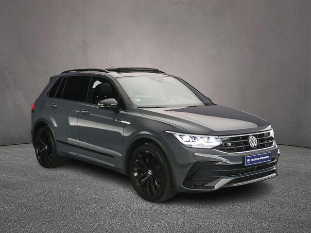 Volkswagen TIGUAN R-Line Business+ 1.5 TSI 150pk DSG Automaat Trekhaak, Panoramadak, Adaptive cruise control, Black style, Achteruitrijcamera, LED matrix koplampen