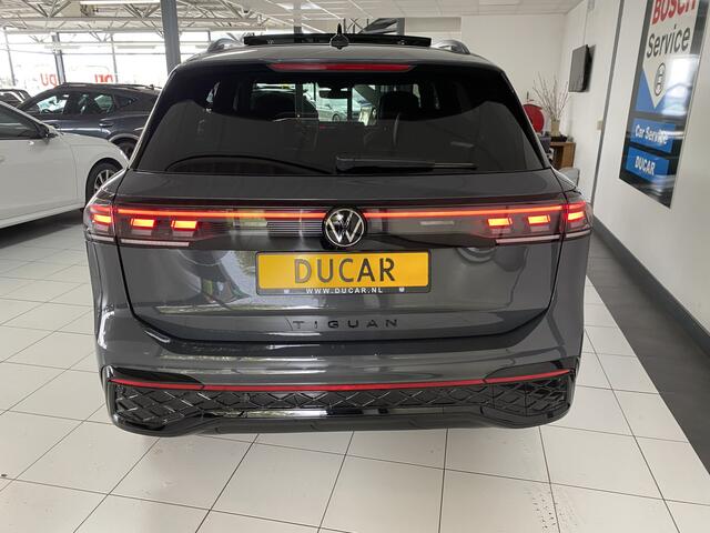 Volkswagen TIGUAN 1.5 eHybrid R-Line Edition 272 PK Full option, pano, trekhaak, headup