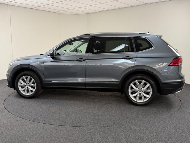 Volkswagen TIGUAN Allspace 1.5 TSI Comfortline Business Navi / Adapt. Cruise Cntrl / Climate / PDC / Afn. Trekhaak