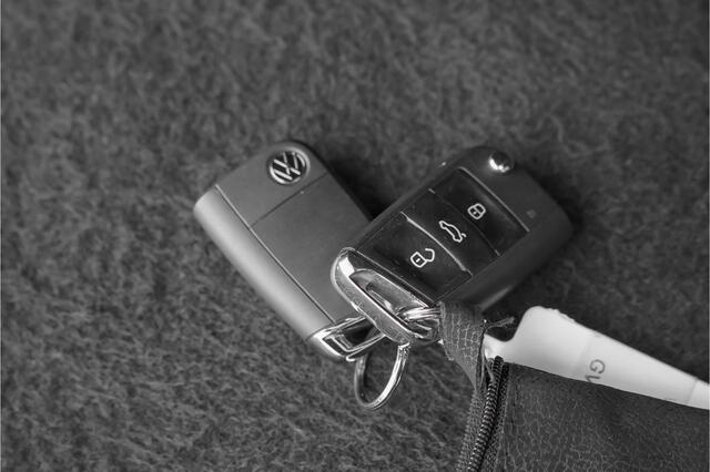 Volkswagen TIGUAN 1.4 TSI eHybrid R-Line Business+ Black Pack Pano Camera 360° ACC 20"