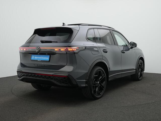 Volkswagen TIGUAN 1.5 eHybrid 272 pk R-Line Edition | Panoramadak | Stuur-/stoelverwarming | Achteruitrijcamera | Adaptive Cruise