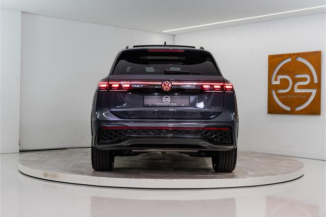 Volkswagen TIGUAN 1.5 eHybrid R-Line Edition 272PK | NL AUTO | Pano | Trekhaak | 360 | IQ | Fabrieksgarantie