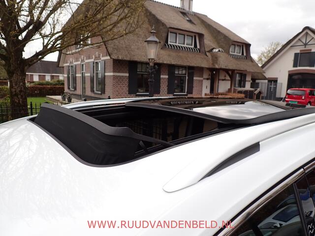 Volkswagen TIGUAN Allspace 1.5 TSI R-LINE ACC / KEYLESS / TREKHAAK / PANODAK