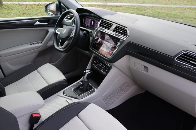 Volkswagen TIGUAN 1.4 TSI 245pk eHybrid Elegance IQ.Light/Camera/Keyless/Virtual Cockpit/18"/Trekhaak wegkl.