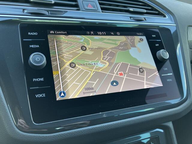Volkswagen TIGUAN 1.4 TSIeHybrid 180kW/245PK R-Line DSG · Panoramadak · Apple/Android Car Play · Stoelverwarming · Parkeersensoren