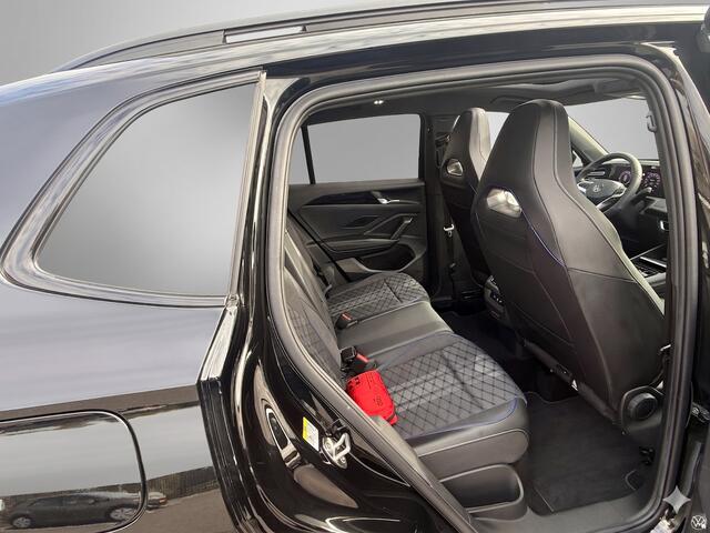 Volkswagen TIGUAN 1.5 eHybrid R-Line Edition Automaat | Panoramadak | Camera | Trekhaak wegklapbaar | Side Assist | Stoelverwarming