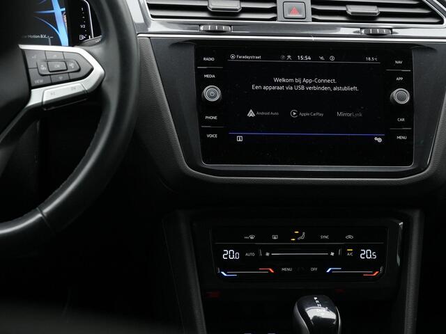 Volkswagen TIGUAN 1.4 TSI eHybrid 245 pk Elegance | IQ Light | Achteruitrijcamera | Adaptive Cruise | Elektrische achterklep | Side Assist