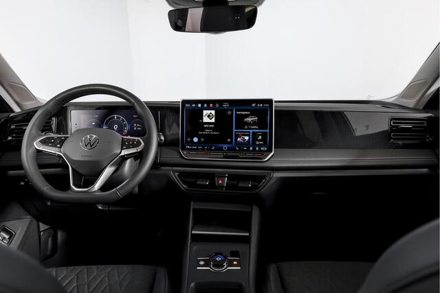 Volkswagen TIGUAN 1.5 eHybrid 204 PK Life | Elek. Trekhaak | Dig. Cockpit | Adapt. Cruise | Stoel-+stuurverw. | PDC | Camera | App. Connect | ECC | LM 18" | 8311