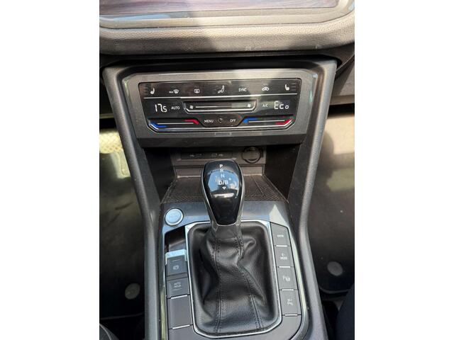 Volkswagen TIGUAN 1.4 TSI eHybrid Elegance Business+