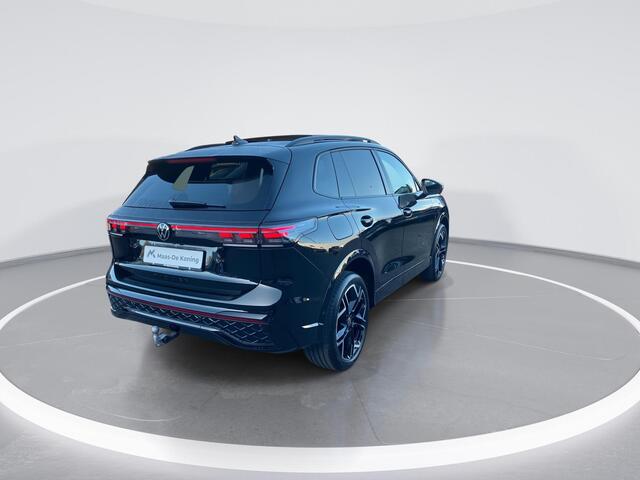 Volkswagen TIGUAN 1.5eHybrid 200kW/272PK R-Line DSG · Panoramadak · Trekhaak · Leder · 360° Camera · Apple/Android Car Play · Garantie t/m 06-05-2030 of 100.000km