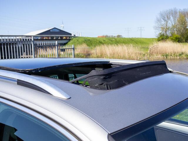 Volkswagen TIGUAN 2.0 TDI Comfortline Business Lane assist LED Pano