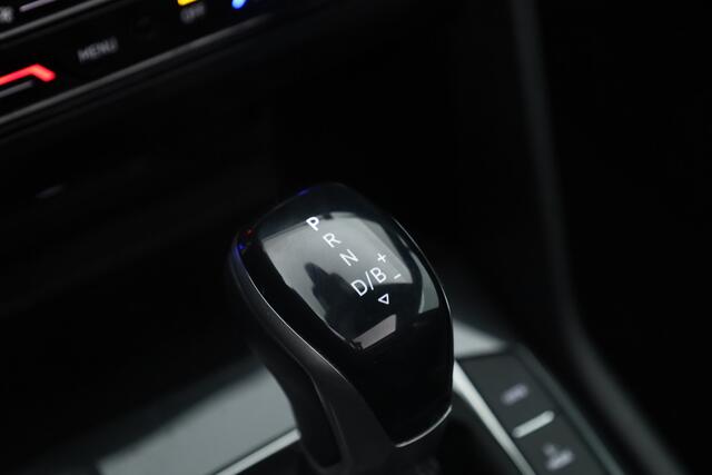 Volkswagen TIGUAN 1.4 TSI eHybrid R-Line Business+ | S/K-dak | Elek. Trekhaak | Dig. Cockpit | Adapt. Cruise | 360*+PDC | Stuur-stoelverw. | IQ-Light | NAV+App. Connect | Elek. Klep V