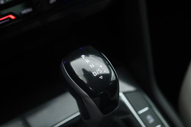 Volkswagen TIGUAN 1.5 TSI Urban Sport DSG | Elek. Trekhaak | Digi. Cockpit | Adapt. Cruise | Stoel- Stuurverw. | Camera