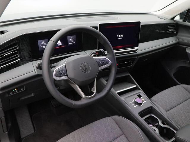 Volkswagen TIGUAN 1.5 eHybrid Life 204 Pk Stoel/Stuur Verwarming | 360° Camera | Adaptive Cruise | Trekhaak | Carplay | 18 Inch | 155 Km !!