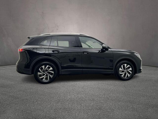 Volkswagen TIGUAN Life Edition 1.5 eTSI 150pk DSG Automaat Trekhaak, LED koplampen, Adaptive cruise control, Elektrische achterklep, Achteruitrijcamera