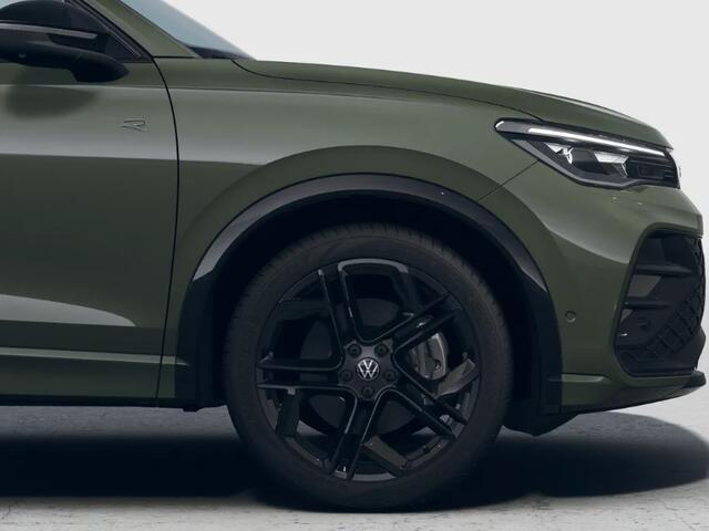 Volkswagen TIGUAN R-Line Edition 1.5 eHybrid 272 PK 6 versn. DSG · Black Style Pakket · Comfort Pakket Plus · Panoramaschuif-kanteldak · Trekhaak inklapbaar ·
