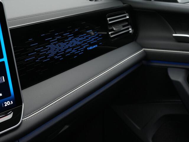 Volkswagen TIGUAN 1.5 eHybrid 204 pk Life Edition | Panoramadak | Trekhaak | Head-up Display | Adaptief onderstel | Harman/Kardon | 360 camera | IQ Light