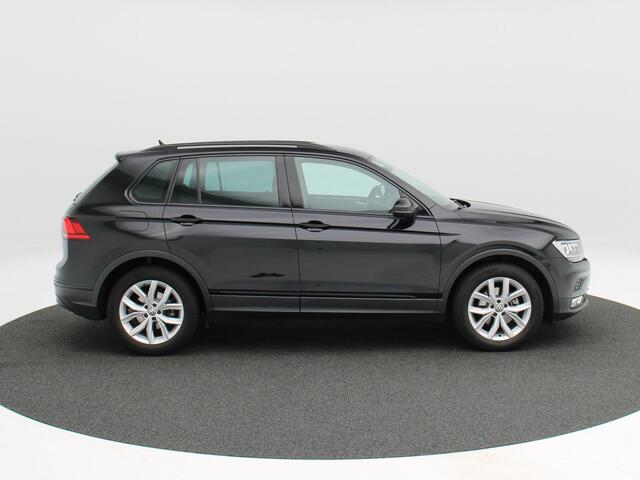 Volkswagen TIGUAN 1.4 TSi 150 Pk Automaat Comfortline | Stoelverwarming | Trekhaak | Adaptive cruise | Climatronic | Parkeersensoren | 18 Inch | 90.098 Km !!