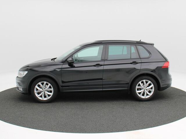 Volkswagen TIGUAN 1.4 TSi 150 Pk Automaat Comfortline | Stoelverwarming | Trekhaak | Adaptive cruise | Climatronic | Parkeersensoren | 18 Inch | 90.098 Km !!