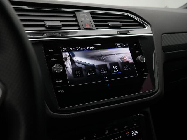 Volkswagen TIGUAN 1.4 TSI eHybrid 245 pk DSG R-Line Business+ | Panoramadak | Leder | Geheugenstoelen | Adaptief onderstel | IQ Light | Rondomzicht camera