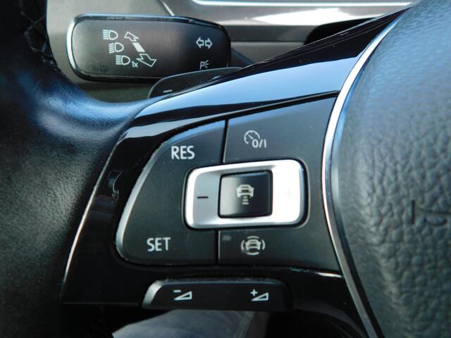 Volkswagen TIGUAN 1.5 TSI/DSG Highline R-line, Camera, Panoramdak, Trekhaak