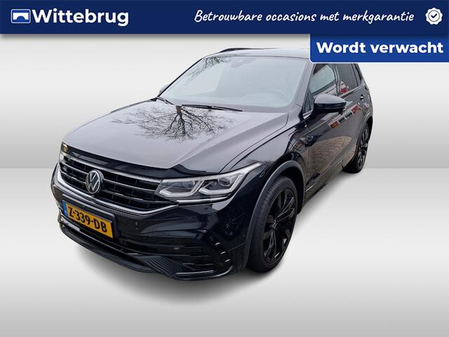 Volkswagen TIGUAN 1.4 TSI eHybrid R-Line Business+ / Pano / 360 Camera / Navigatie / App connect / Lichtmetaal 20 inch / Zwenkbare trekhaak /