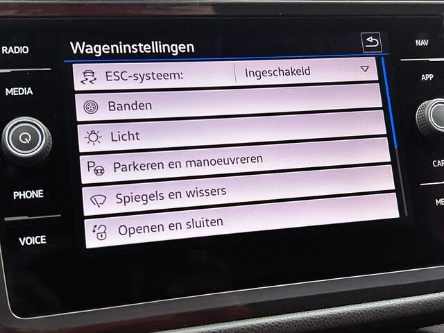 Volkswagen TIGUAN Allspace 1.5 TSI Life Business | Trekhaak | Navi | Clima |