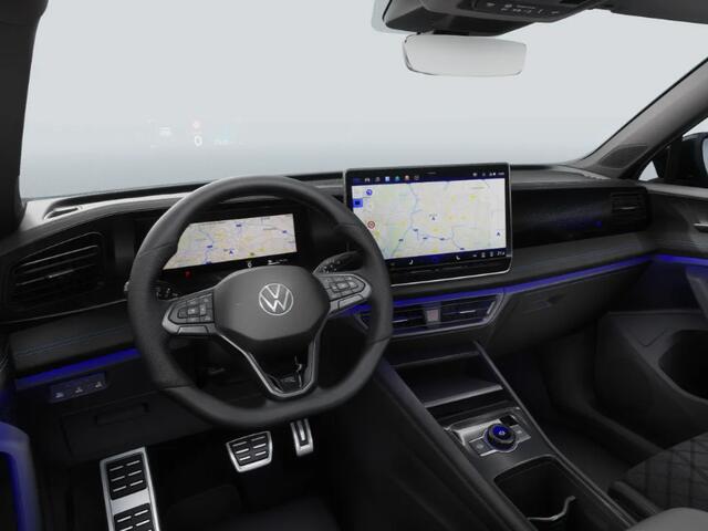 Volkswagen TIGUAN R-Line Edition 1.5 eHybrid 272 PK 6 versn. DSG · Black Style Pakket · Panoramaschuif-kanteldak · Trekhaak inklapbaar, met elektrische ontgrendeling, incl. aanhangermanoeuvreerhulp Trailer Assist · · Prijs is inclusief inruilpremie ·