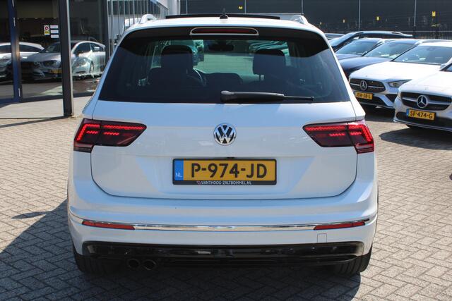 Volkswagen TIGUAN 2.0 TSI 4Motion Highline R-Line PANORAMADAK VIRTUAL ACC TREKHAAK