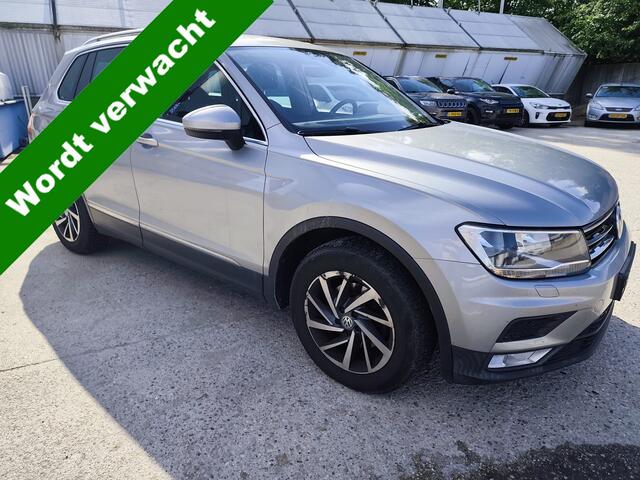 Volkswagen TIGUAN 1.4 TSI ACT Highline AUTOMAAT - COMING SOON
