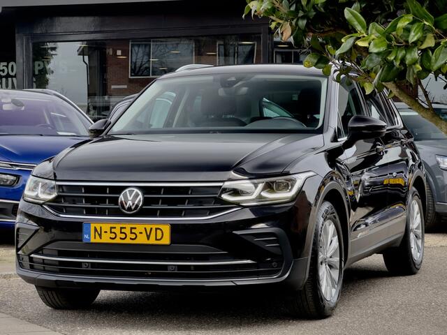Volkswagen TIGUAN 1.5 TSI AUT7 LIFE NAVI DIGI-DASH APPLE-CARPLAY LED LMV PDC