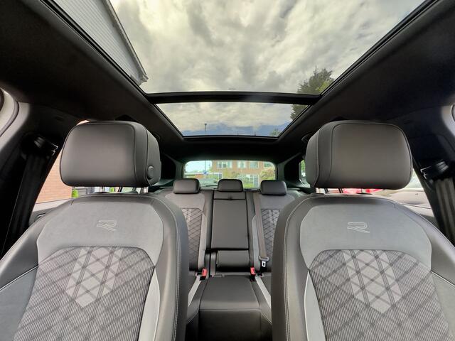 Volkswagen TIGUAN 1.4 TSI AUT6 EHYBRID 3X R-LINE + 66D.KM! PANODAK NAVI CAMERA DIGI-DASH APPLE-CARPLAY LED LMV PDC