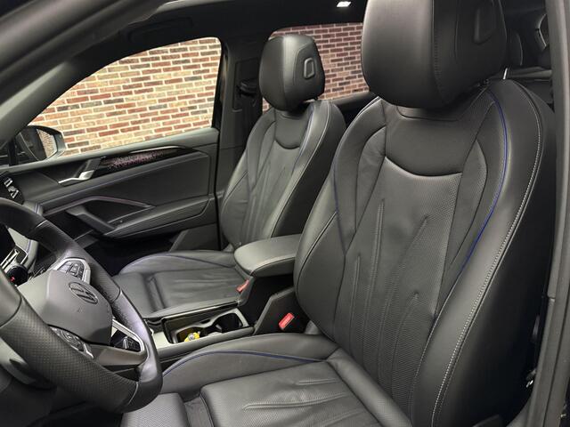 Volkswagen TIGUAN 1.5 eTSI R-Line Business Camera Panorama IQ Memory Dealer Garantie Leer